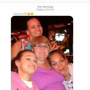 Meet your Posher, Rae